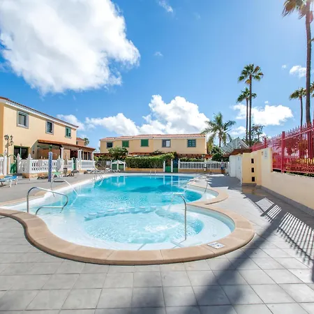 En Parrales Appartement *